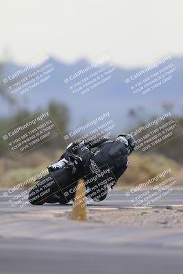 media/Sep-21-2025-Race Pace (Sun) [[98bf33ef95]]/Verified/2-Turn 2 Backside (835am)/